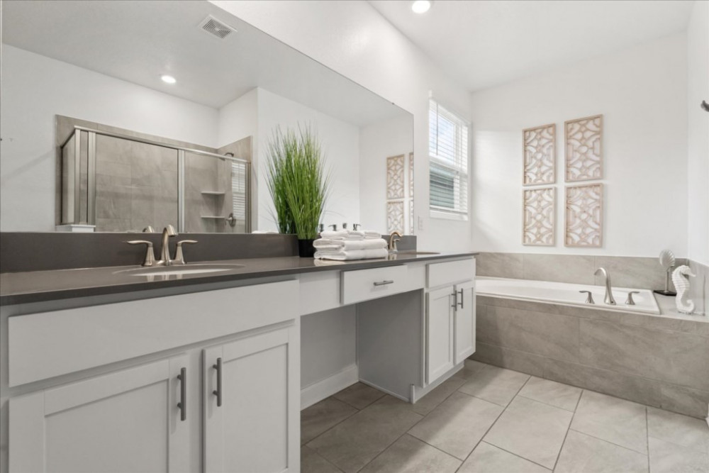 Storey Lake Resort 933