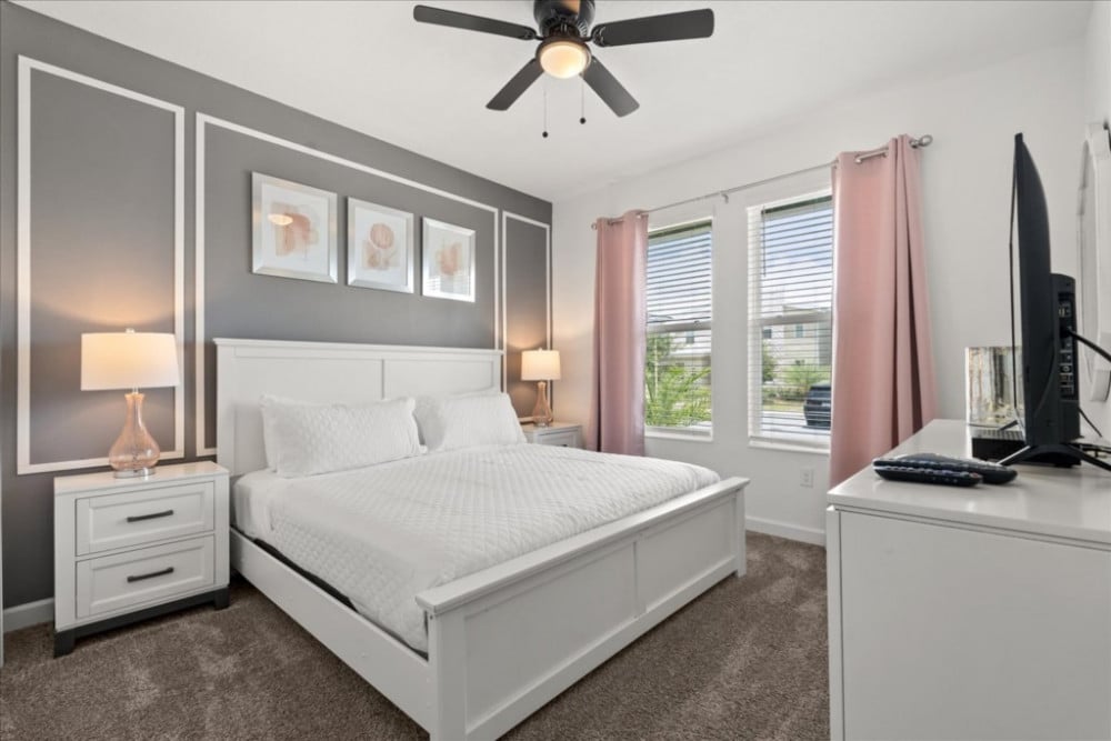 Storey Lake Resort 933