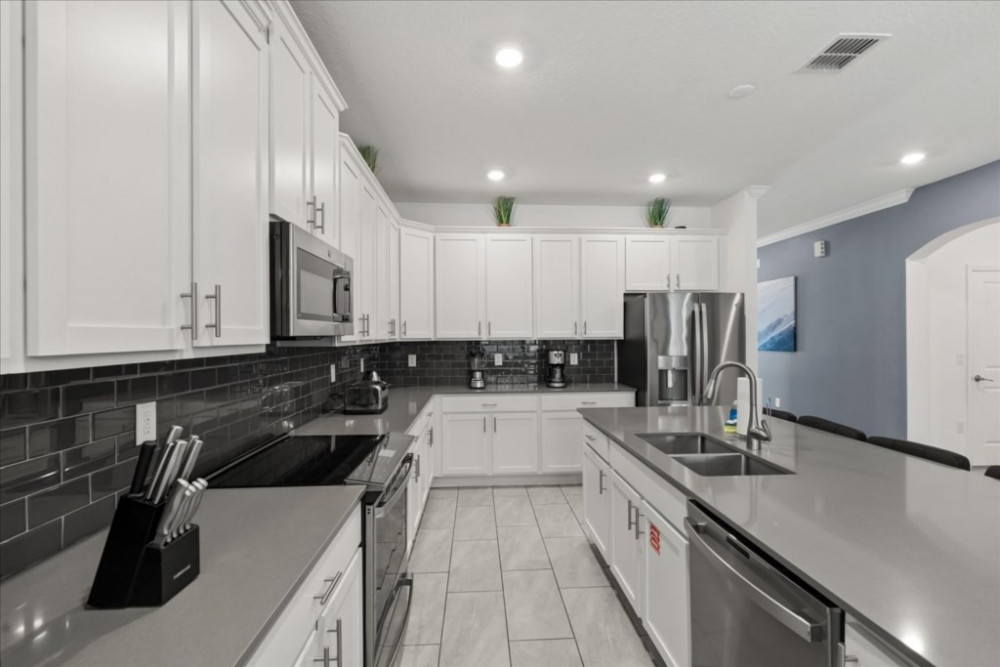 Storey Lake Resort 933