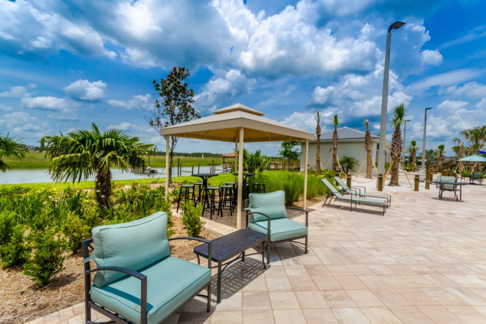 Storey Lake Resort 933