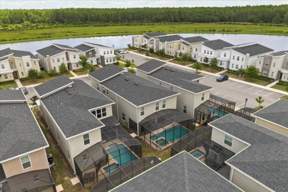 Storey Lake Resort 933