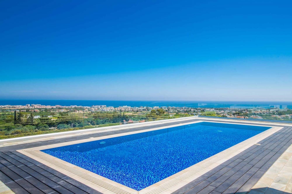 Protaras 12