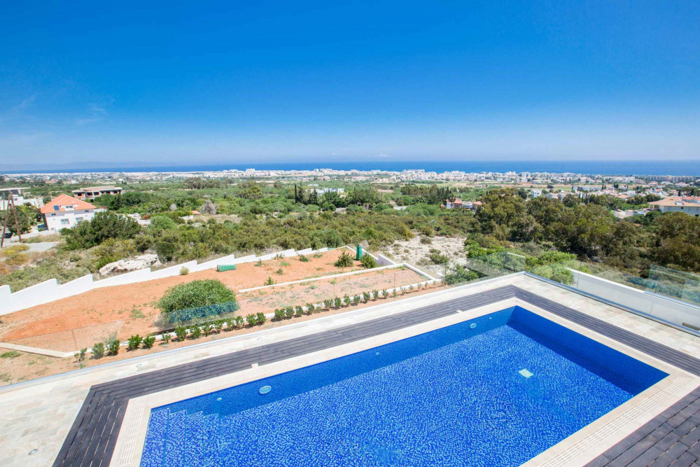 Protaras 12