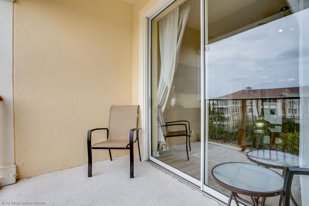 Vista Cay 290