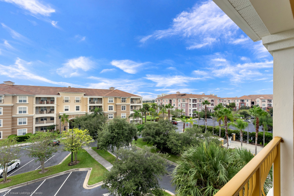 Vista Cay 290