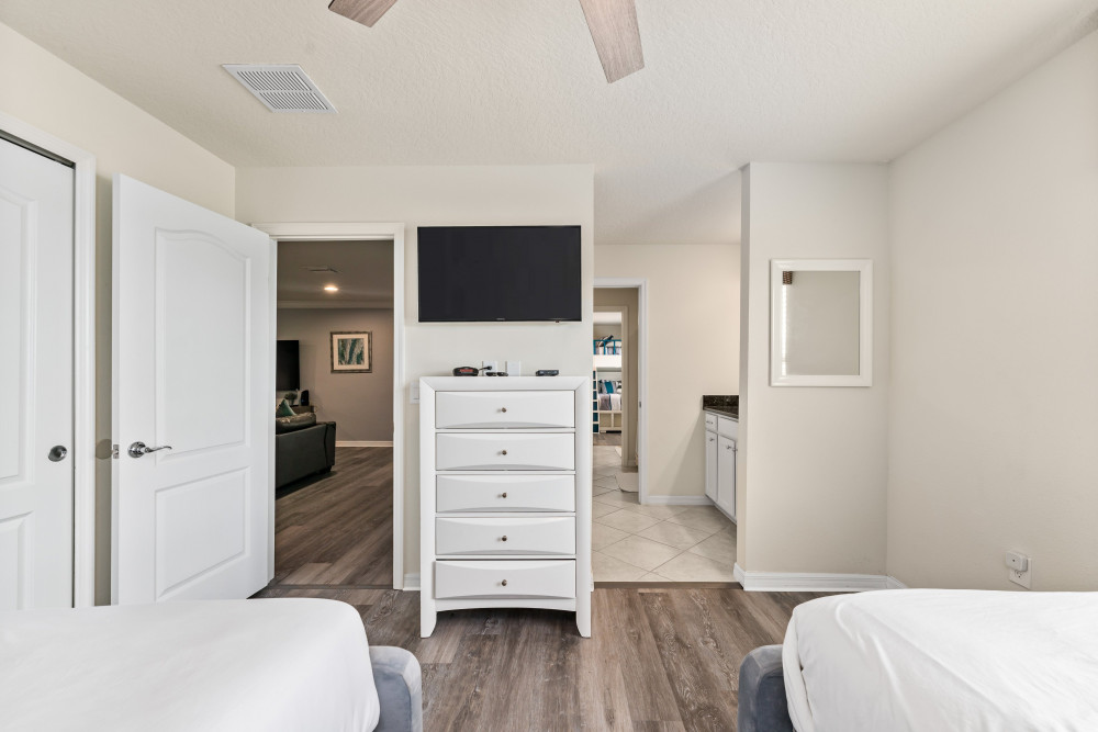 Windsor at Westside 1164