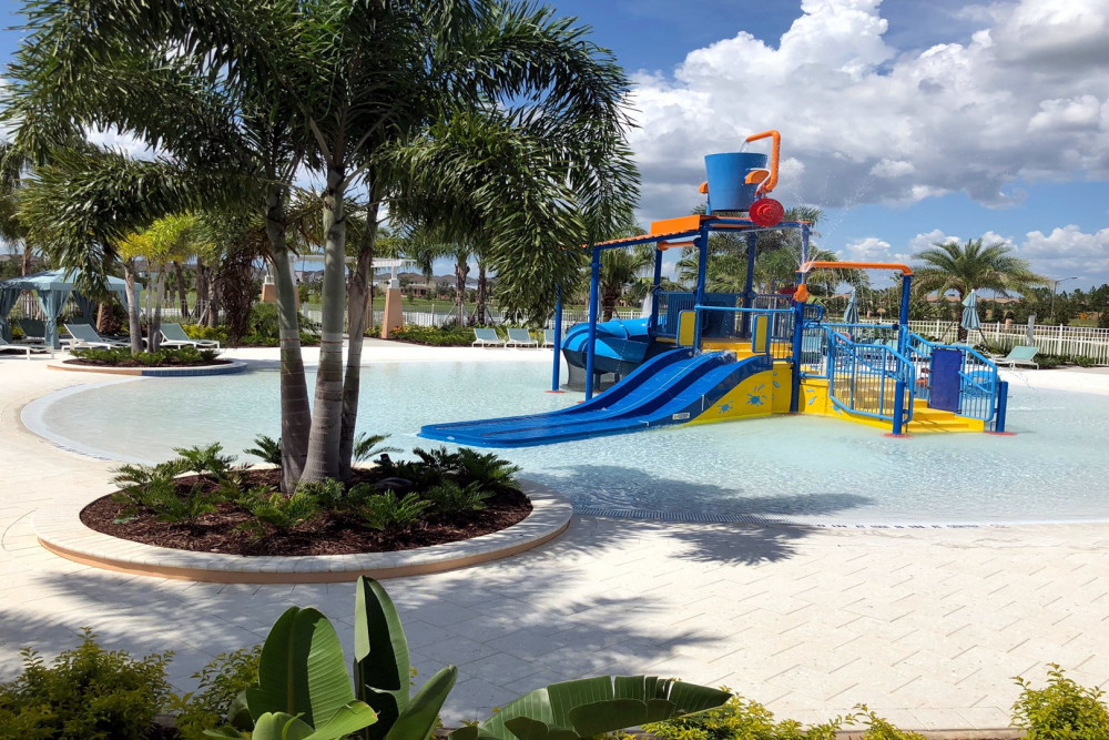 Solara Resort 393