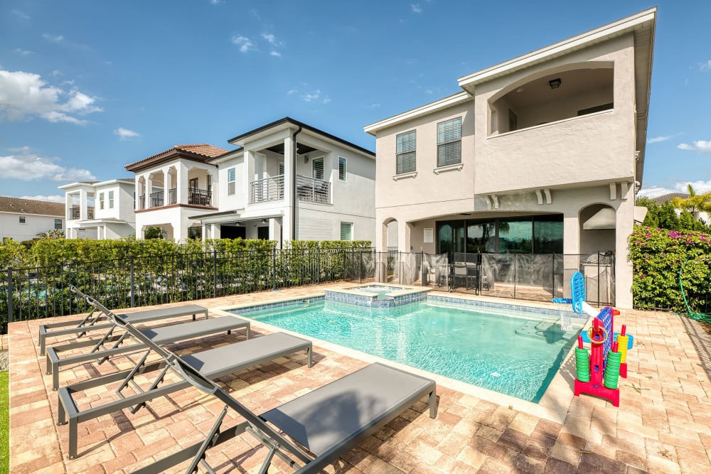 Reunion Resort 567