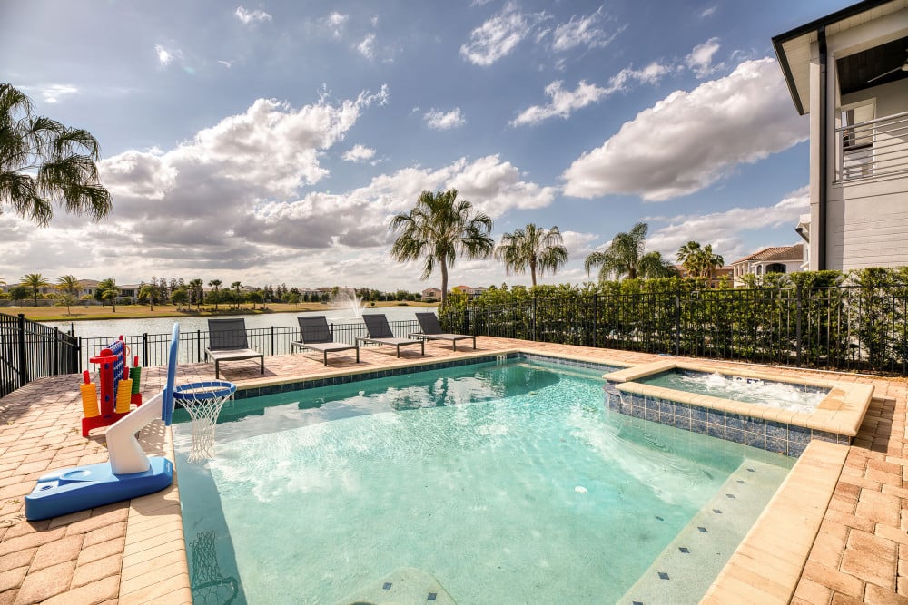 Reunion Resort 567