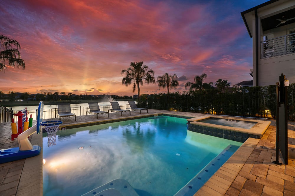 Reunion Resort 567