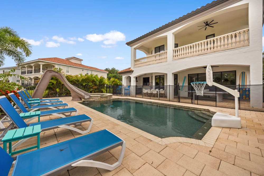 Reunion Resort 590