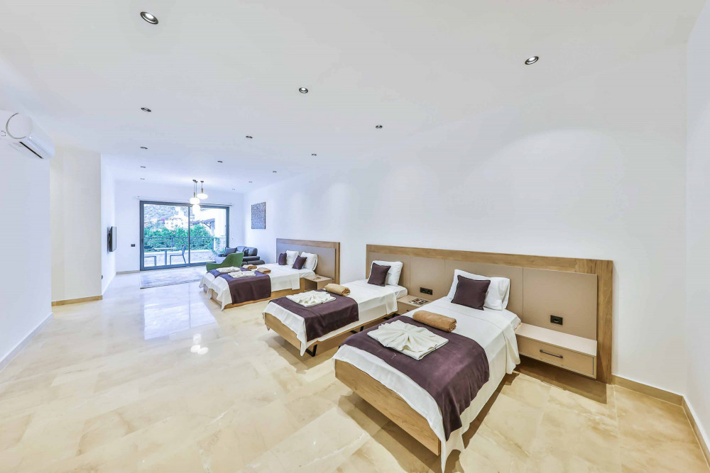 Kalkan 4