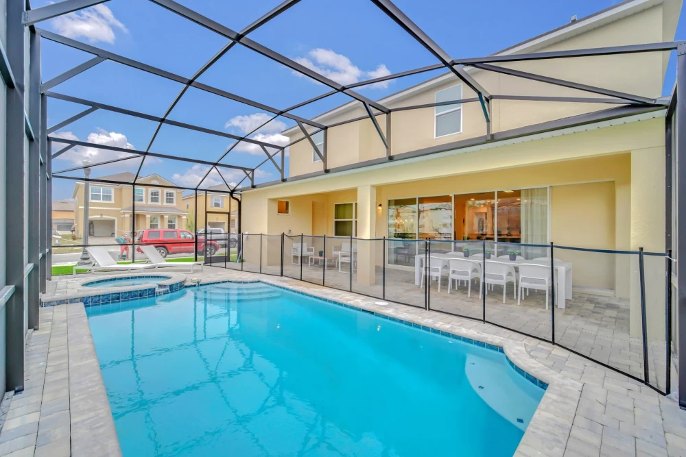 Solara Resort 462