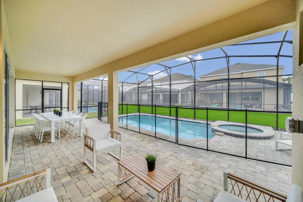 Solara Resort 462