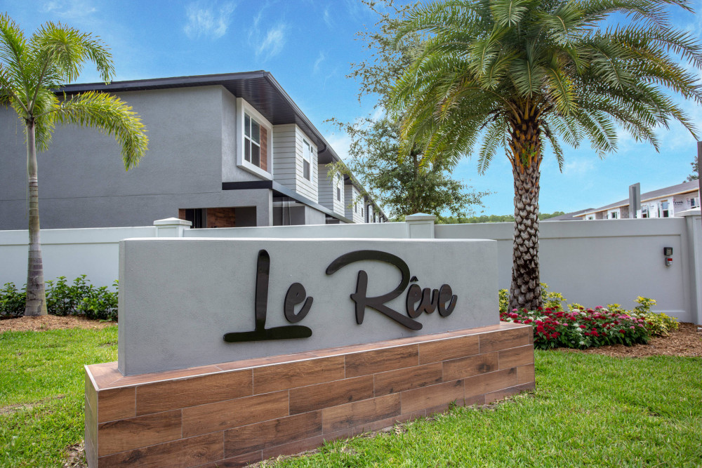 Le Reve Resort 4