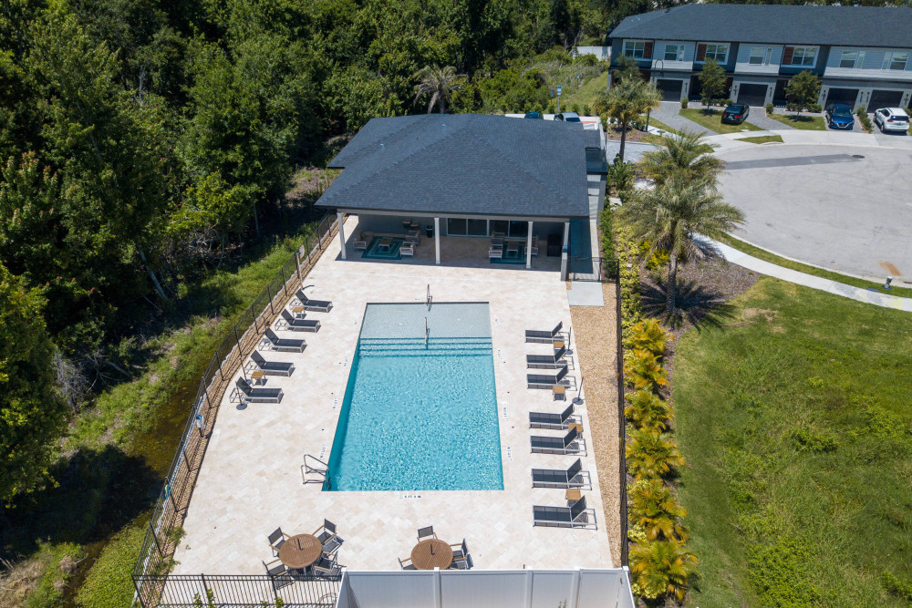 Le Reve Resort 4