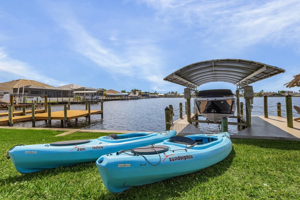 Cape Coral 527
