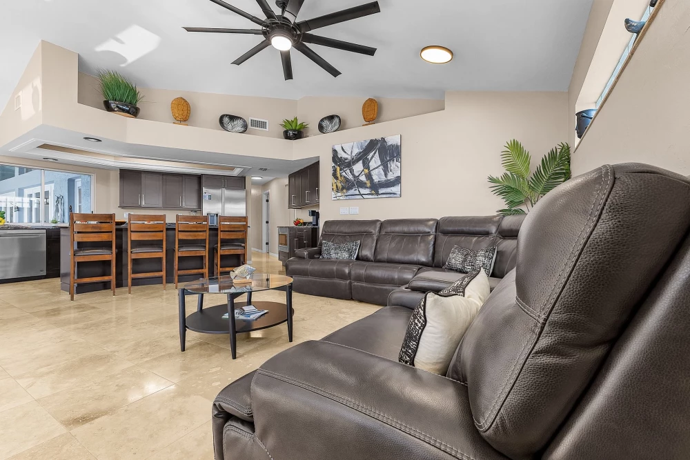 Cape Coral 527