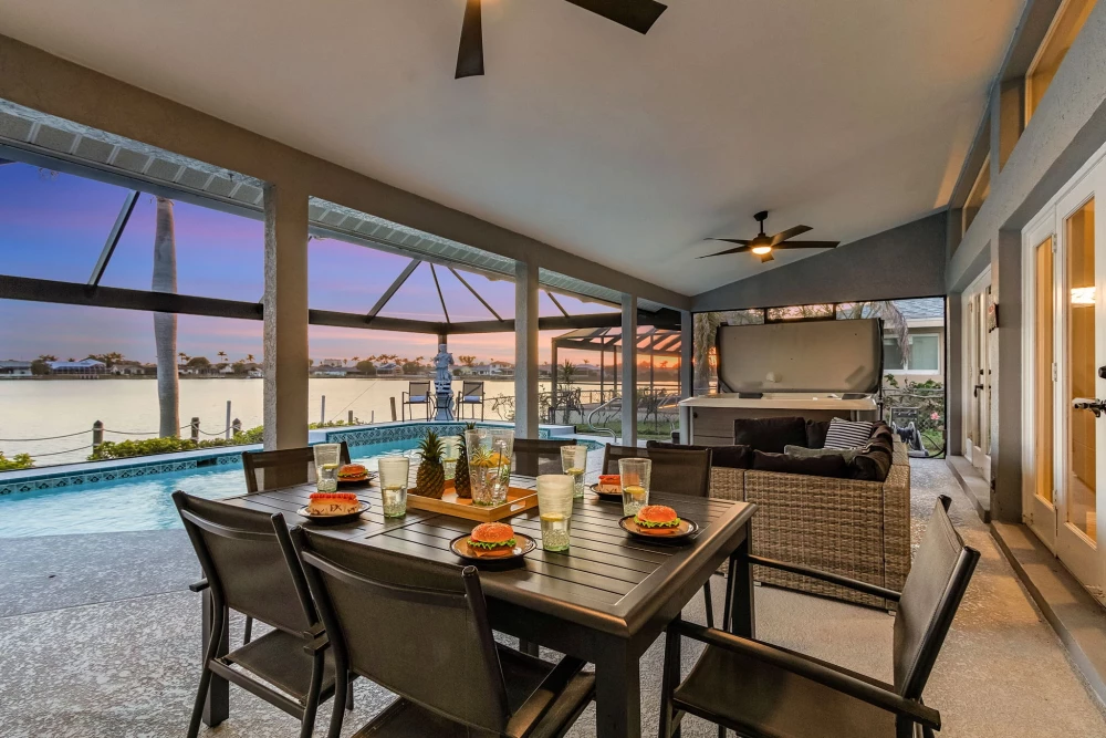 Cape Coral 527