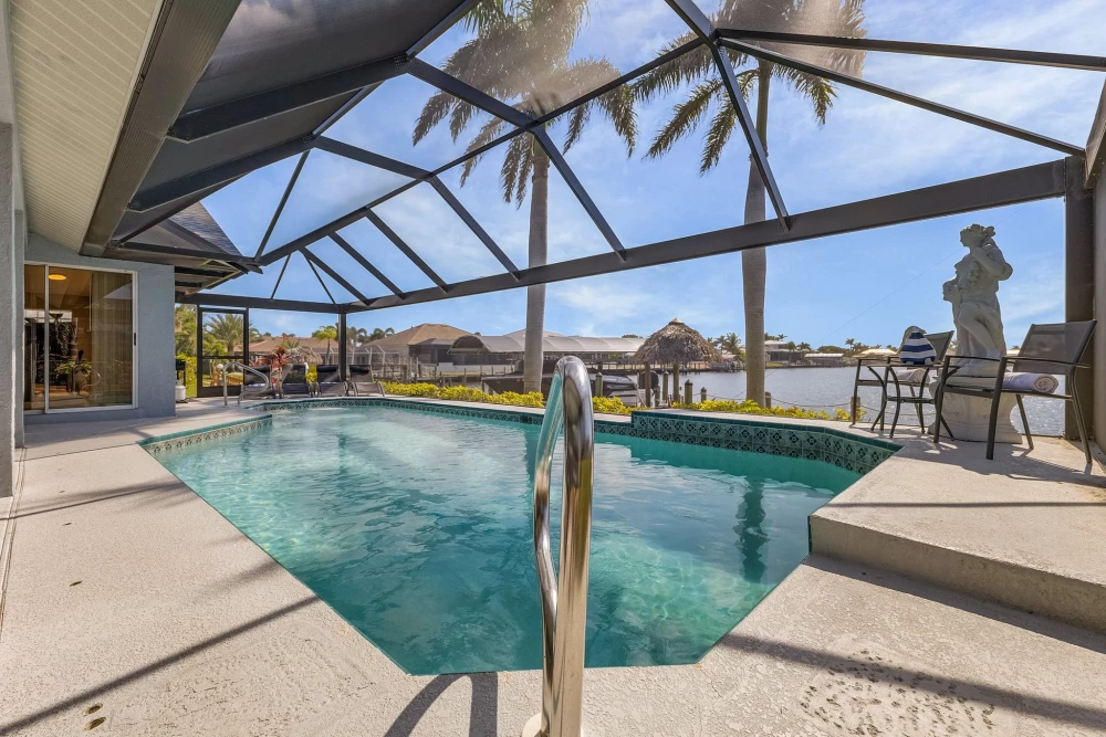 Cape Coral 527