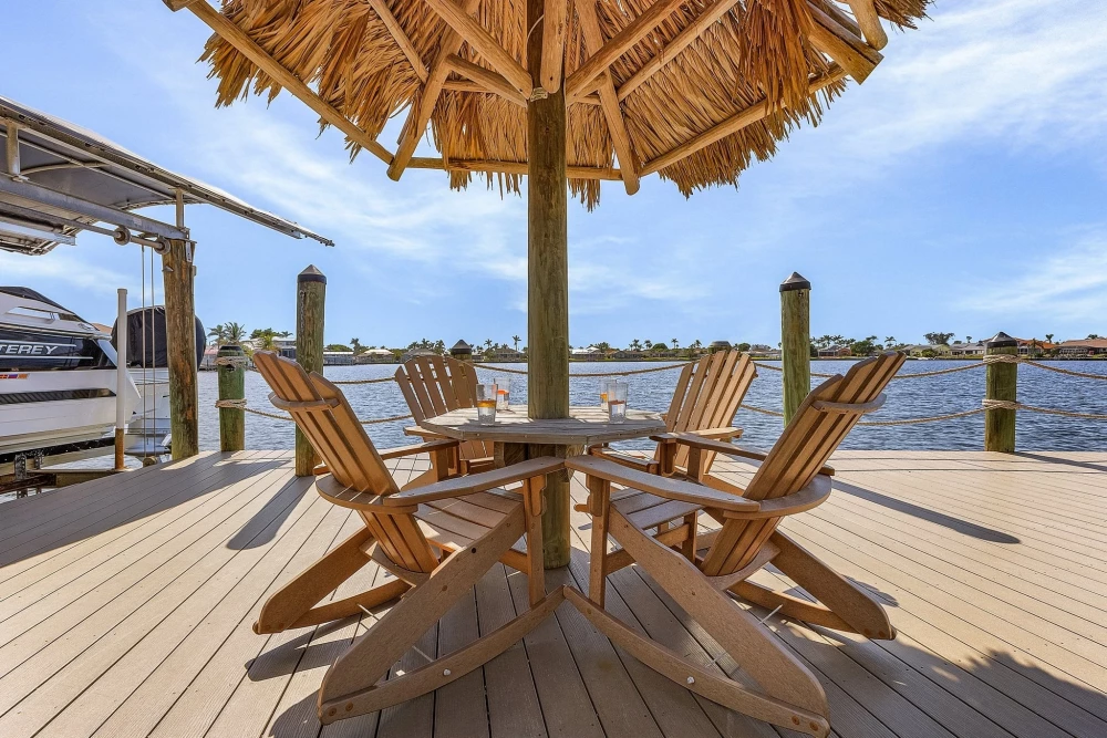 Cape Coral 527