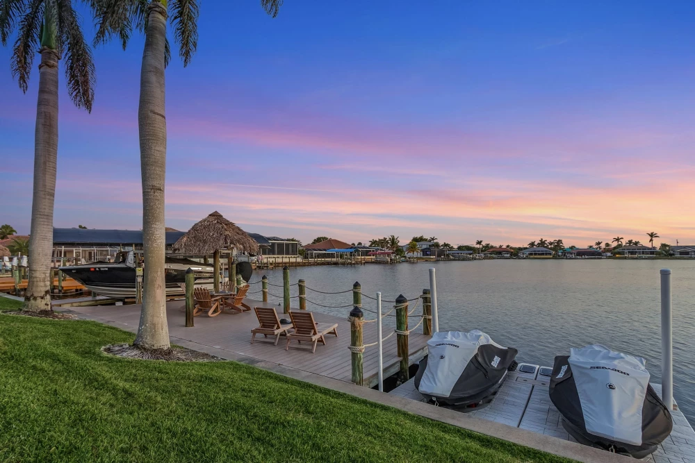 Cape Coral 527