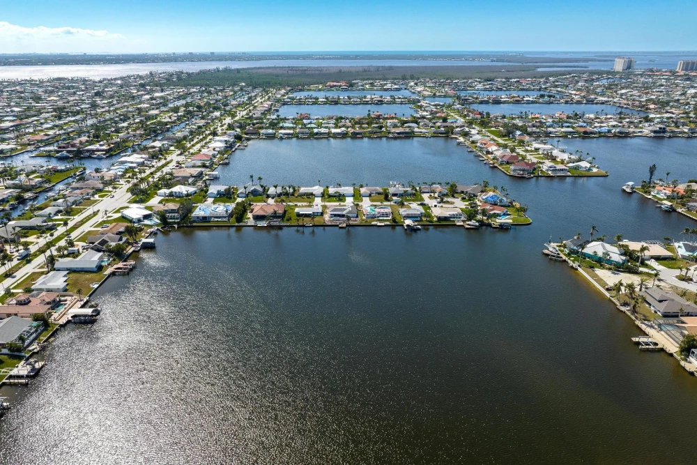 Cape Coral 527
