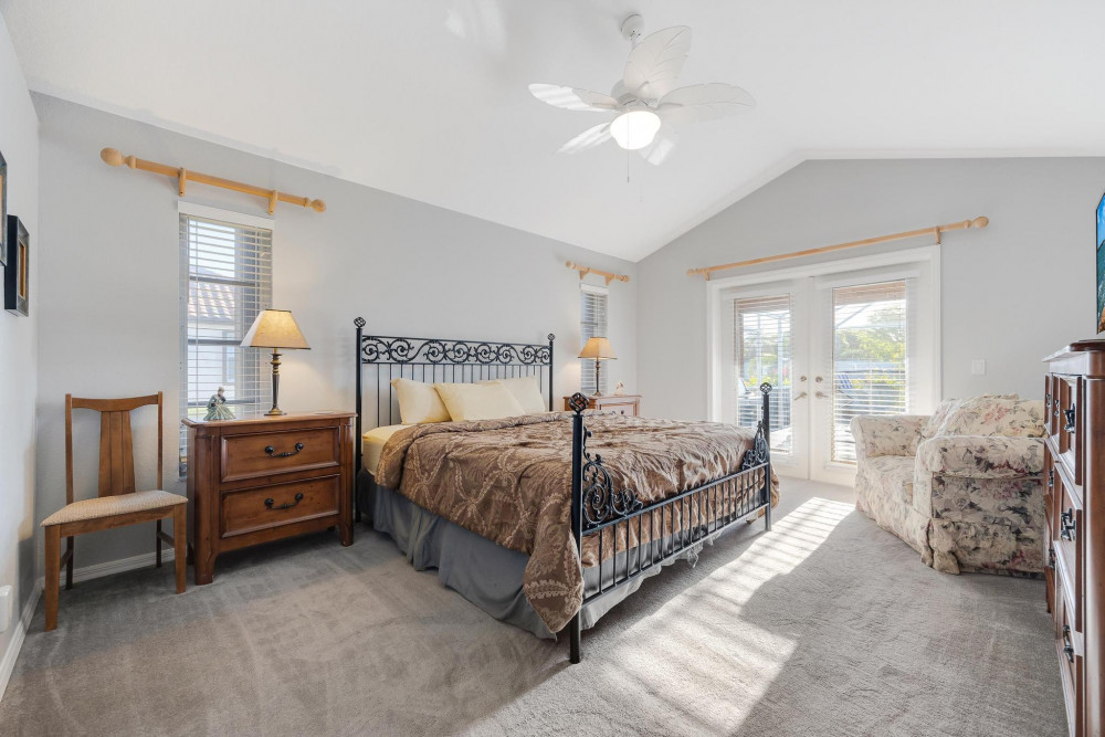 Cape Coral 537