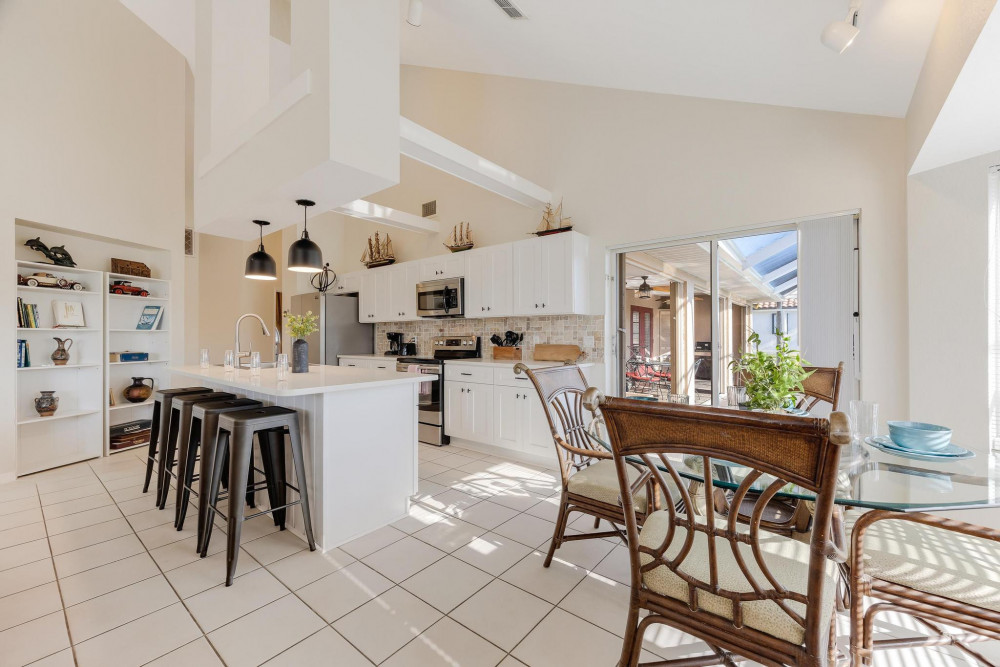 Cape Coral 537