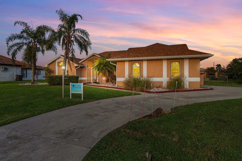 Cape Coral 537