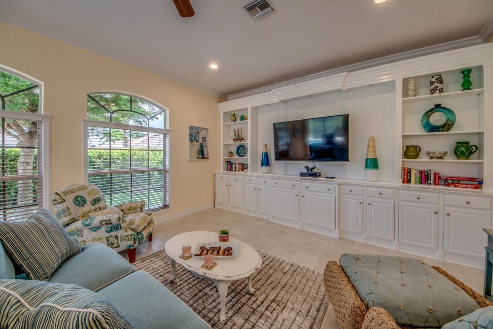 Cape Coral 587