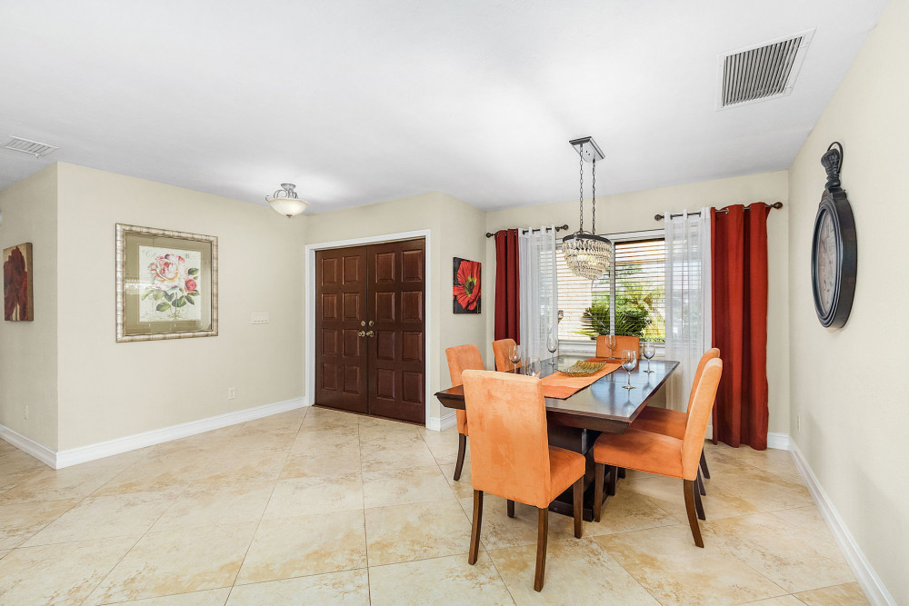 Cape Coral 586
