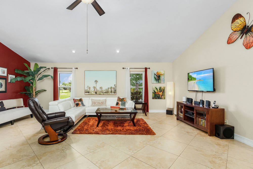 Cape Coral 586