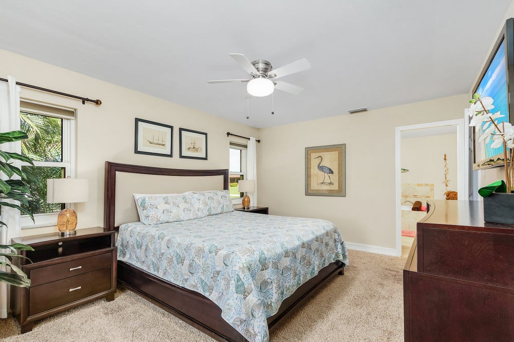 Cape Coral 586