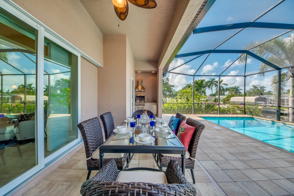 Cape Coral 585