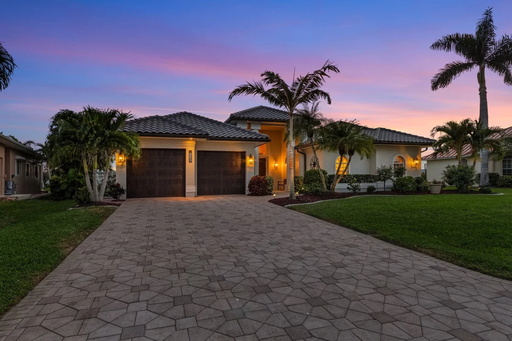 Cape Coral 581