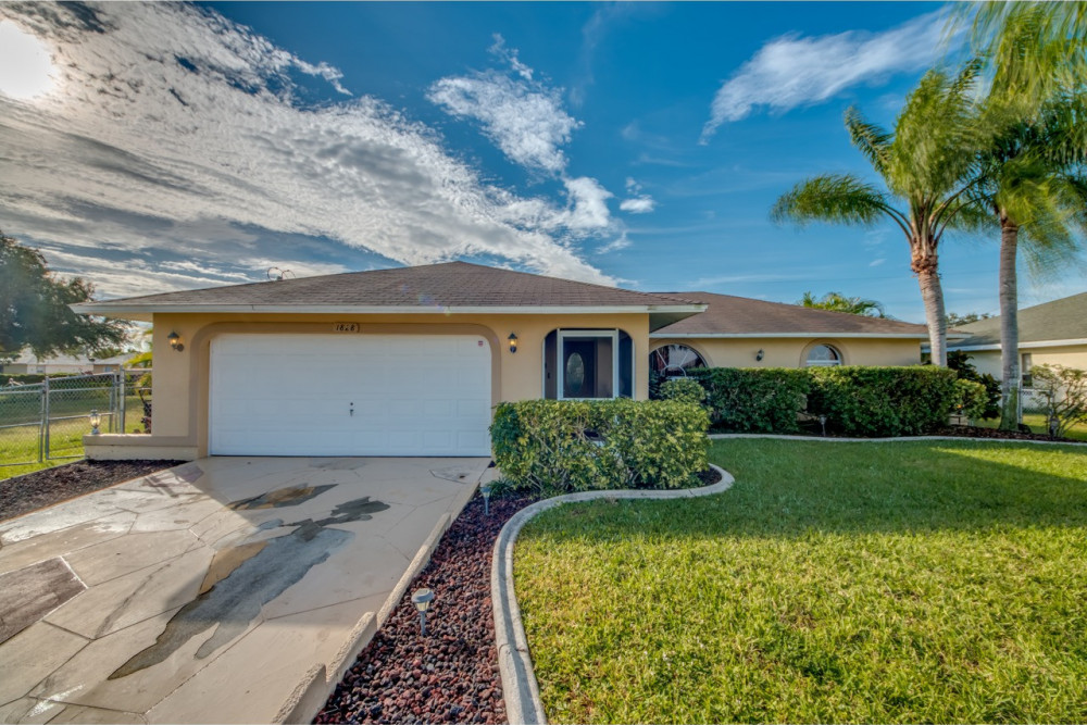 Cape Coral 579