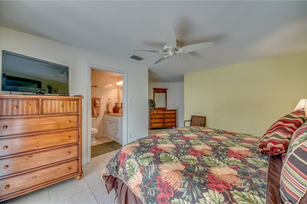 Cape Coral 579