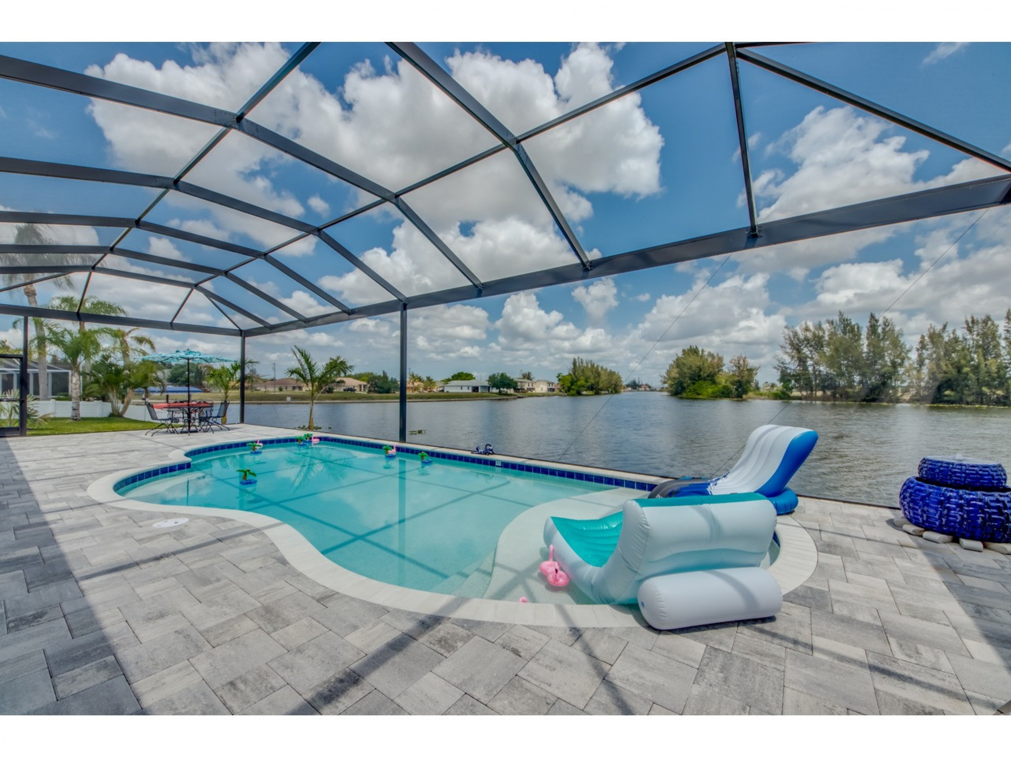 Cape Coral 564 Cape Coral vacation rentals with pools