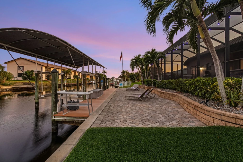 Cape Coral 563