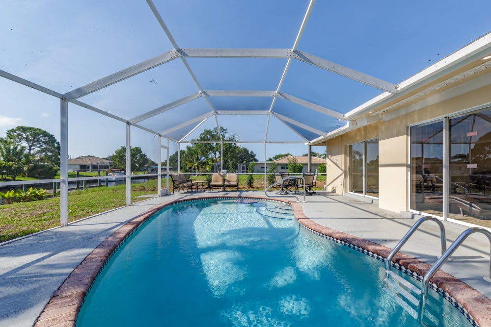 Cape Coral 550