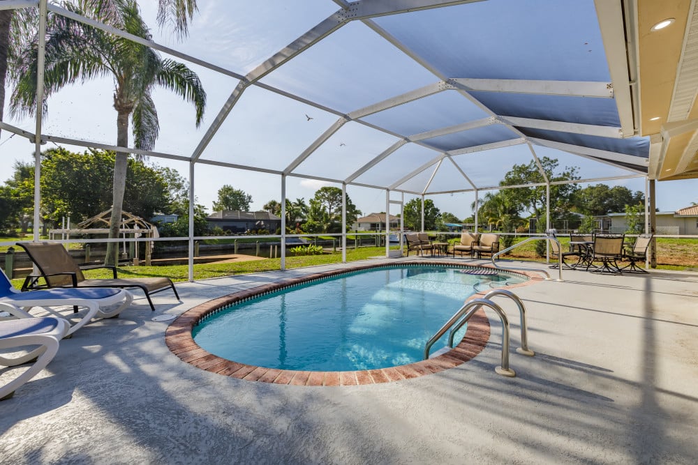 Cape Coral 550