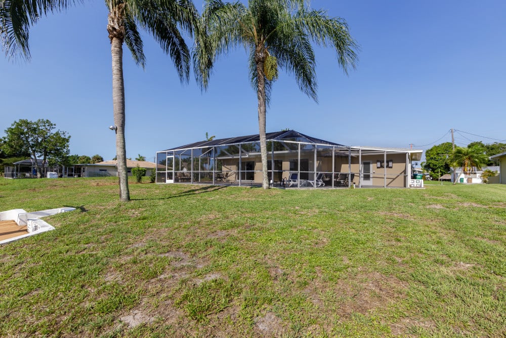 Cape Coral 550