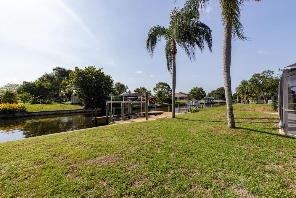 Cape Coral 550