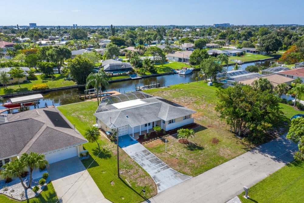 Cape Coral 550