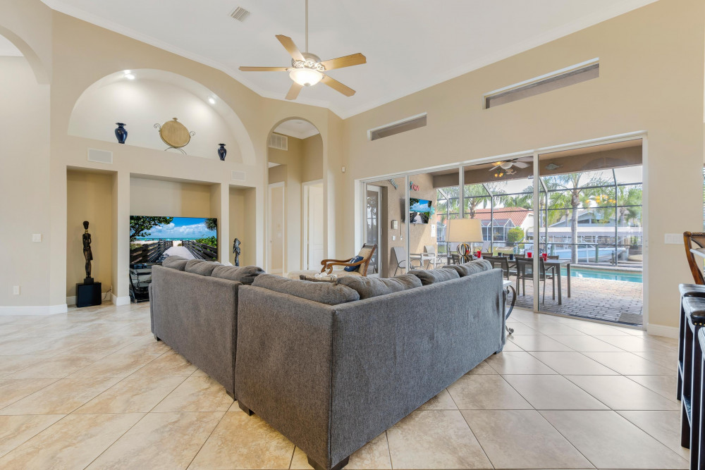 Cape Coral 671