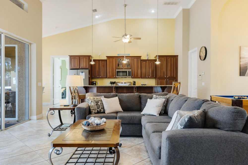 Cape Coral 671