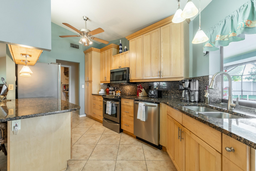 Cape Coral 452