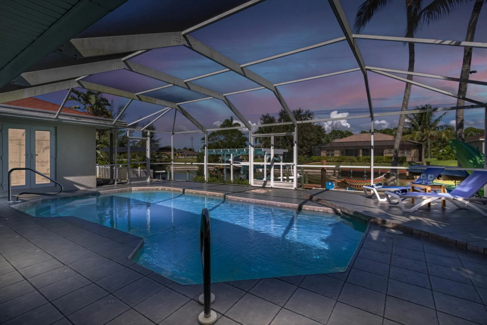 Cape Coral 670