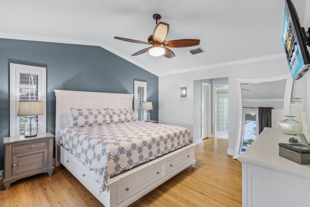 Cape Coral 670